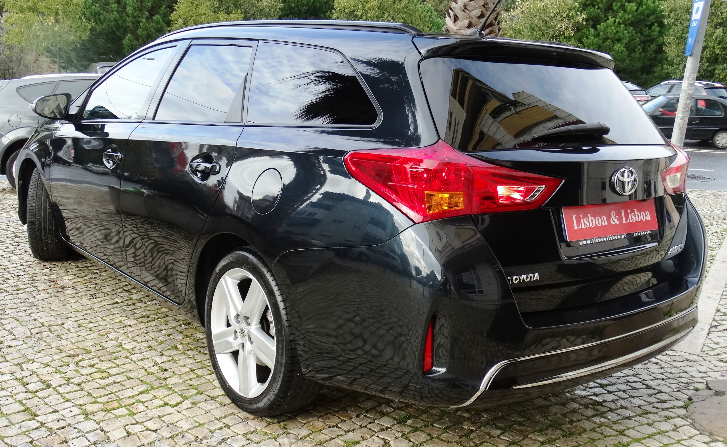 Toyota auris ts